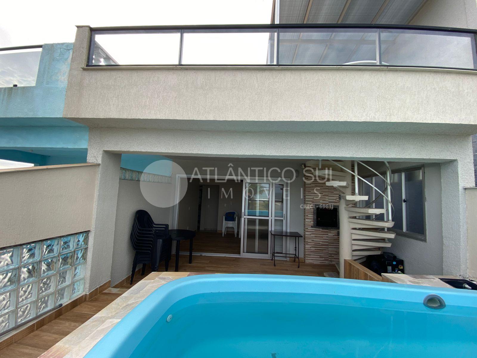 Sobrado para locação com piscina em Santa Terezinha, PONTAL DO...