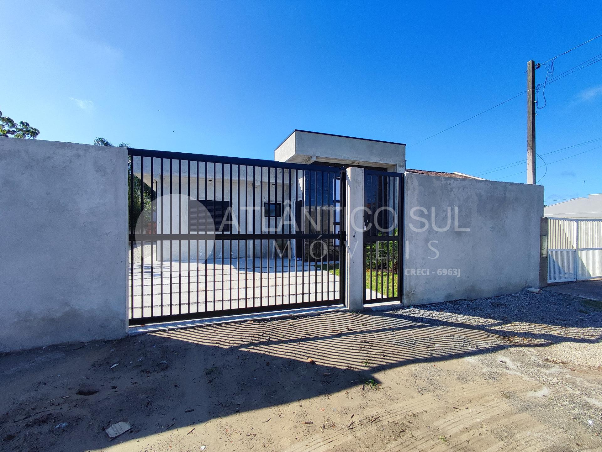 Casa à venda,com 03 quartos em  SHANGRI-LÁ, PONTAL DO PARANA - PR