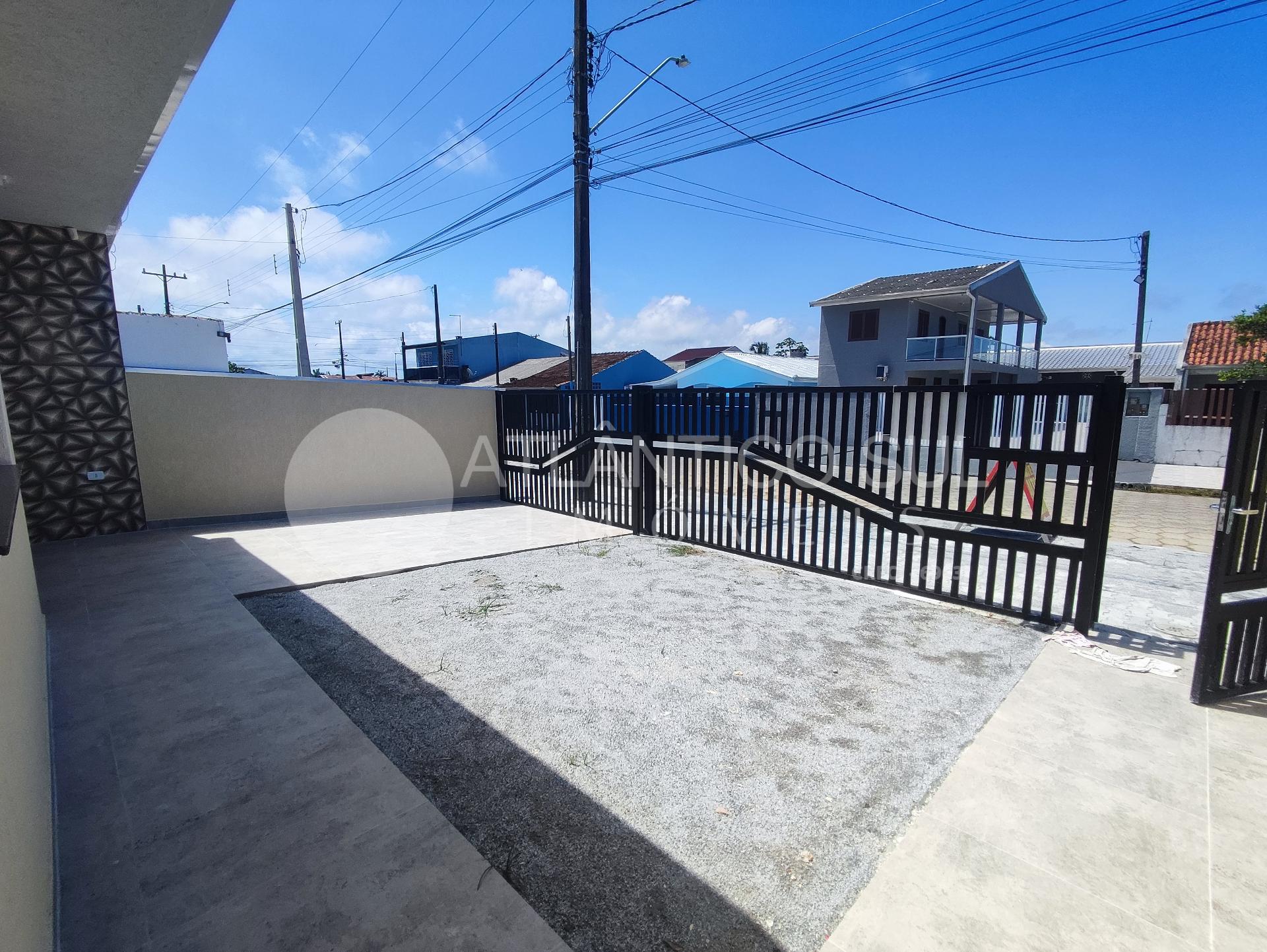 Casa à venda a 200 metros do mar em ,Praia de Leste, PONTAL DO...