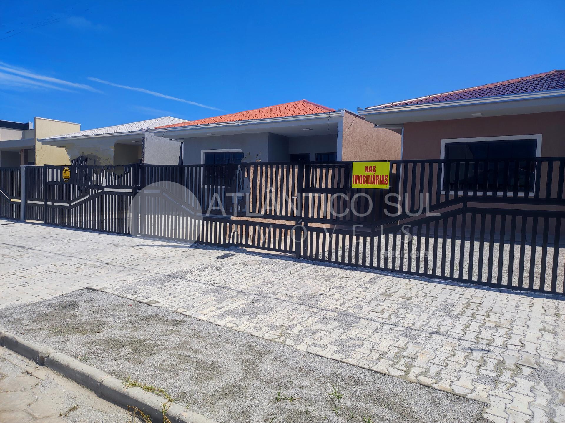 Casa à venda a 200 metros do mar em ,Praia de Leste, PONTAL DO...