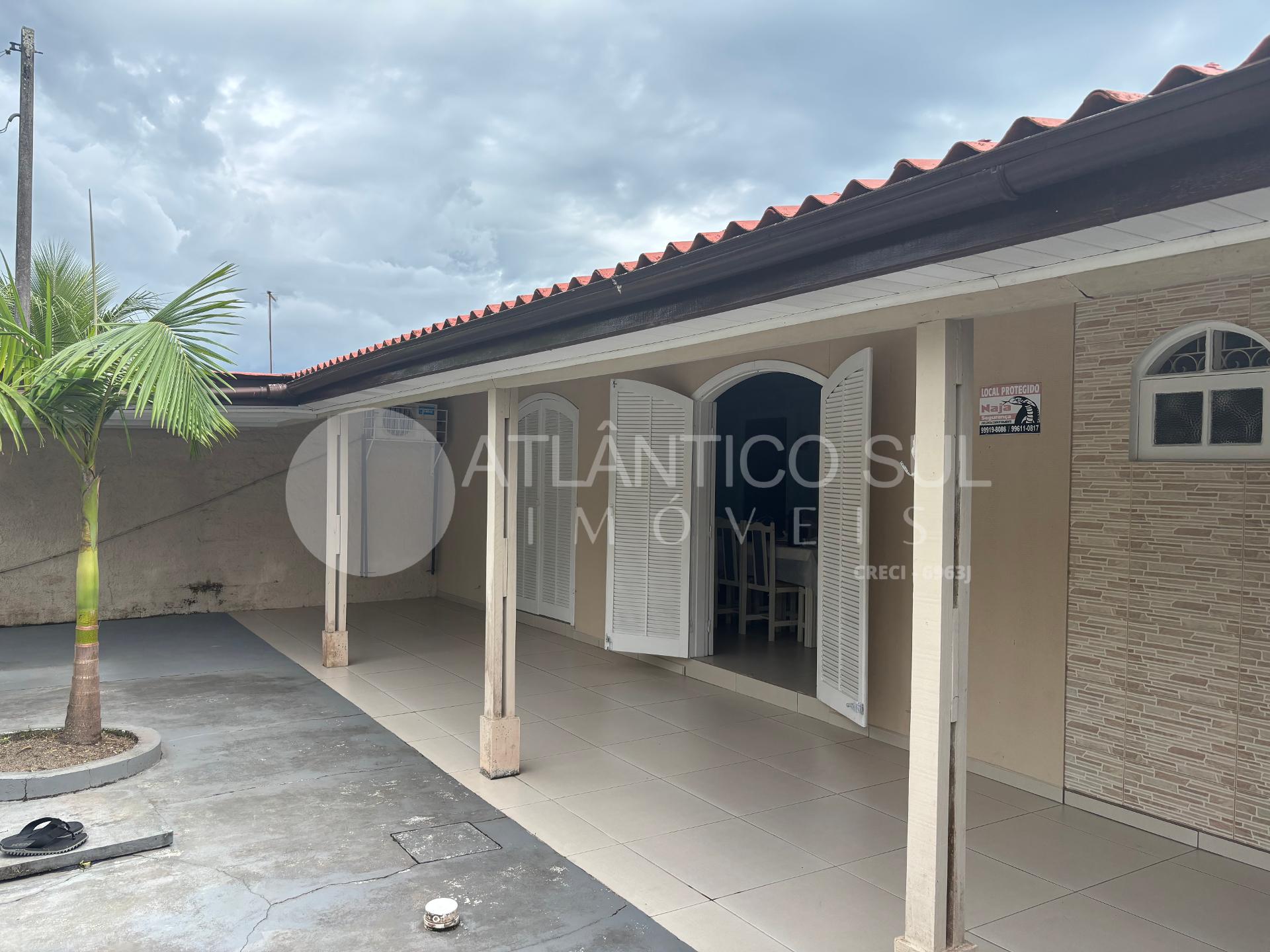 Duas casas no terreno à venda, BALNEÁRIO LUCIANE, PONTAL DO PA...