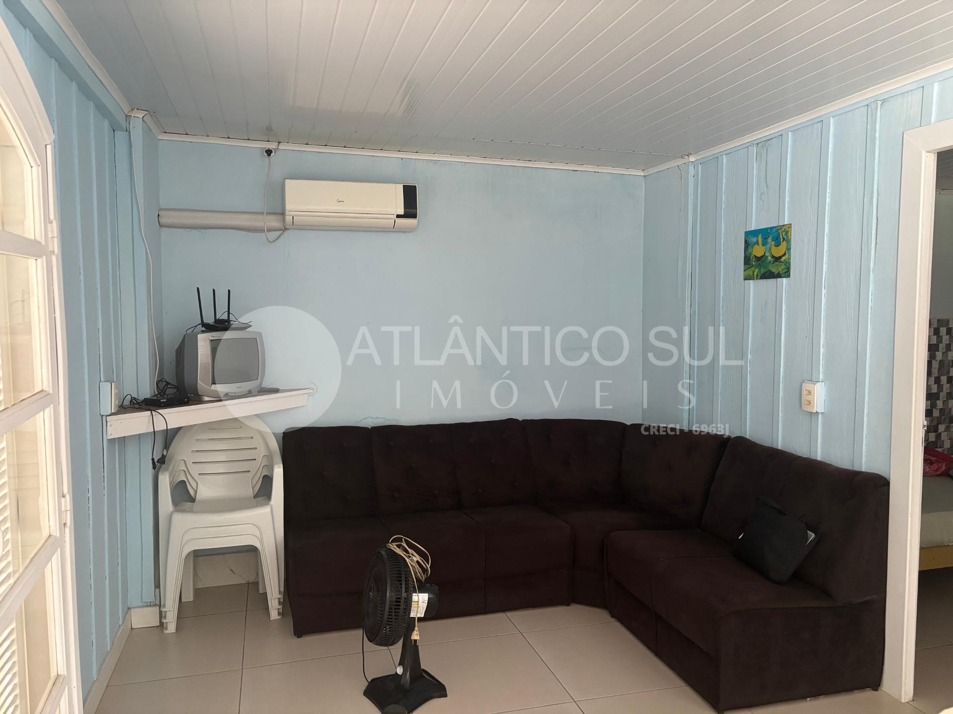 Duas casas no terreno à venda, BALNEÁRIO LUCIANE, PONTAL DO PA...