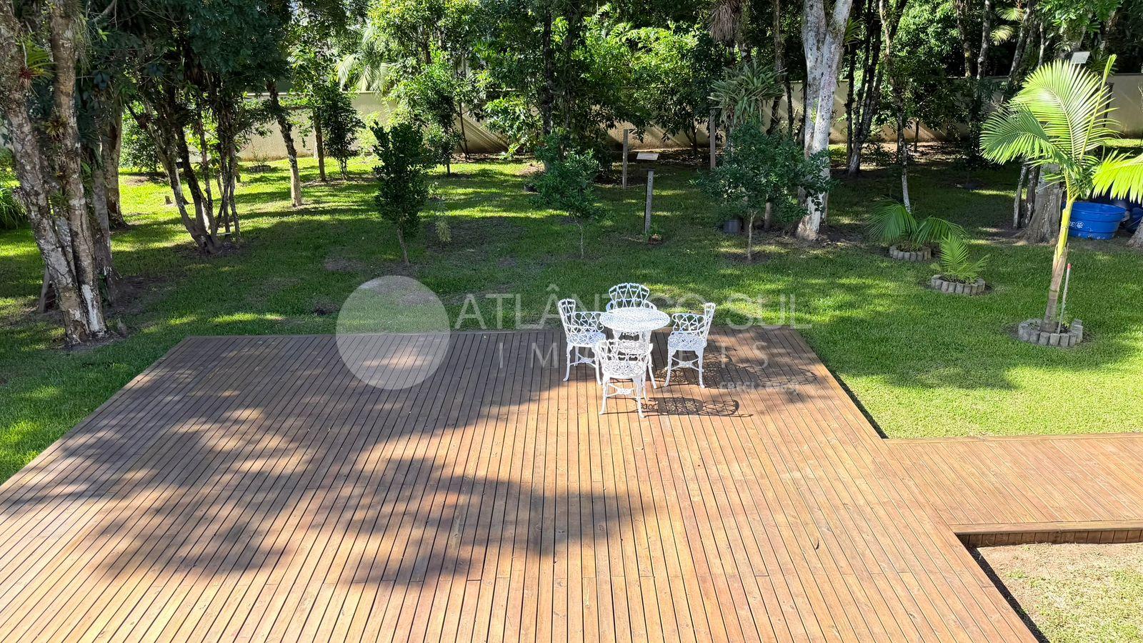 CHÁCARA URBANA EXCLUSIVA DE FRENTE PARA O RIO GUARAGUAÇU