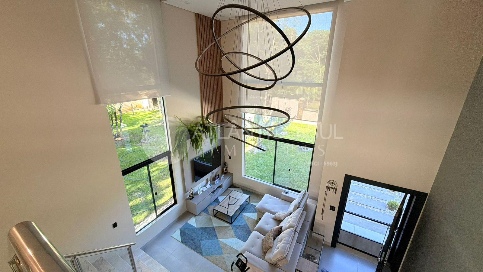 CHÁCARA URBANA EXCLUSIVA DE FRENTE PARA O RIO GUARAGUAÇU