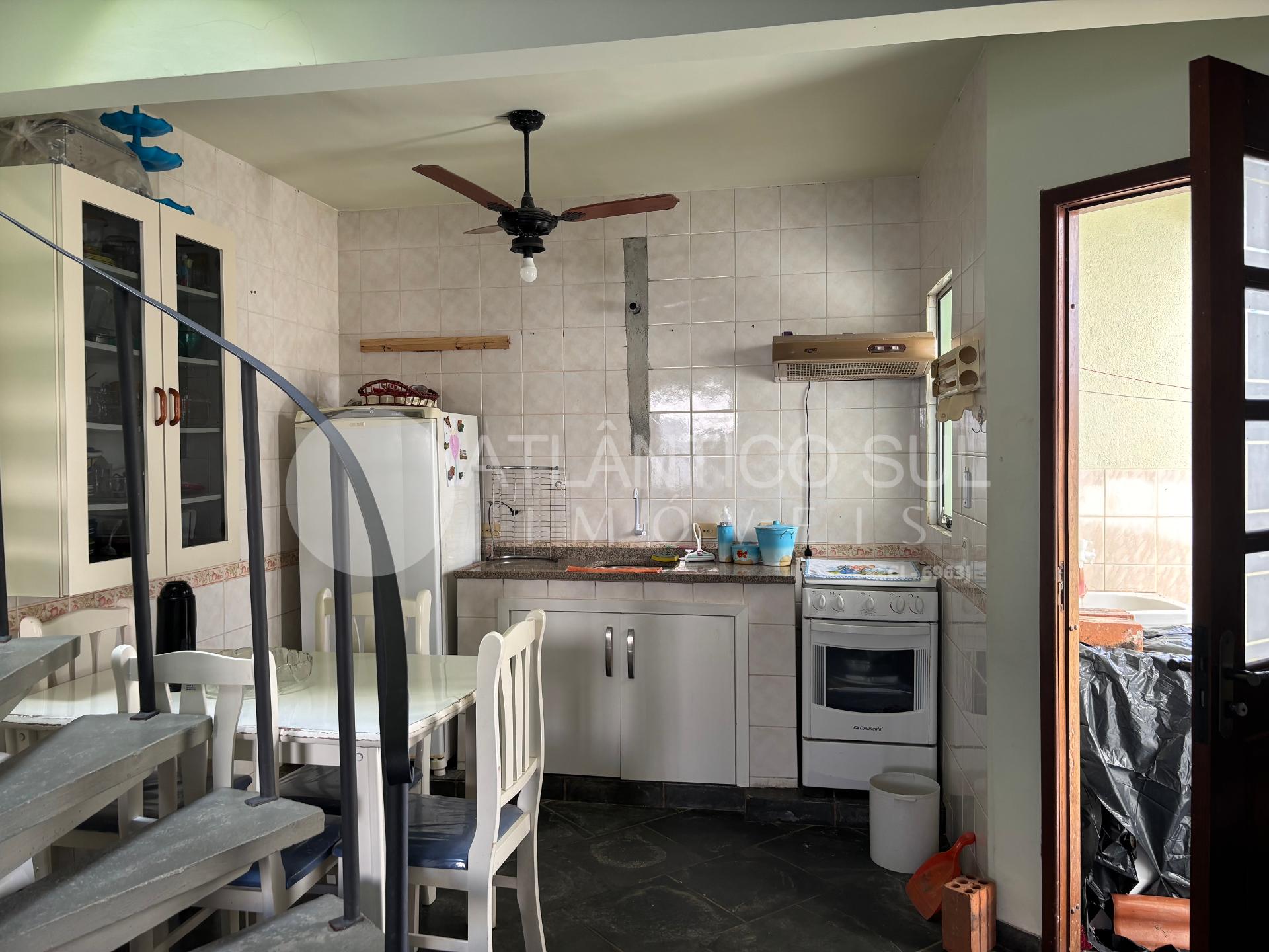 Sobrado em condominio à venda, Praia de Leste, PONTAL DO PARAN...