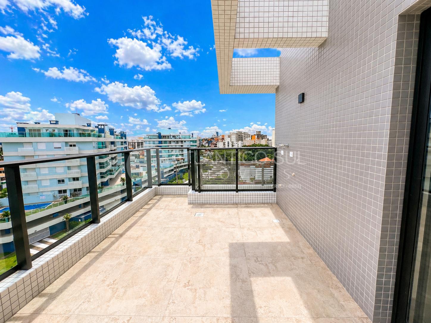 COBERTURA DUPLEX, APENAS 250m DO MAR, CAIOBÁ, MATINHOS - PR