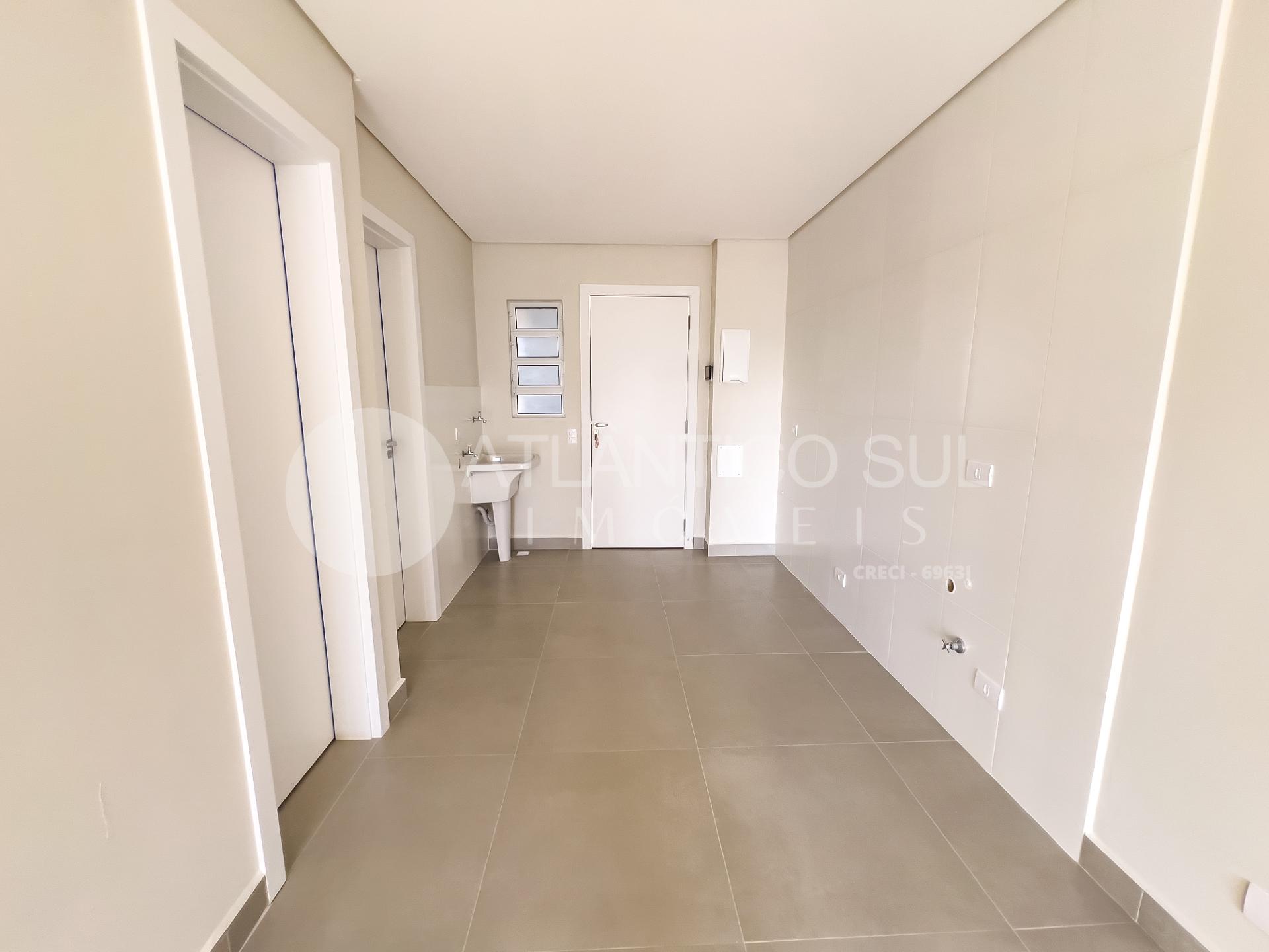 APARTAMENTO COM 2 QUARTOS, ÓTIMA LOCALIZAÇÃO, CAIOBÁ, MATINHOS...