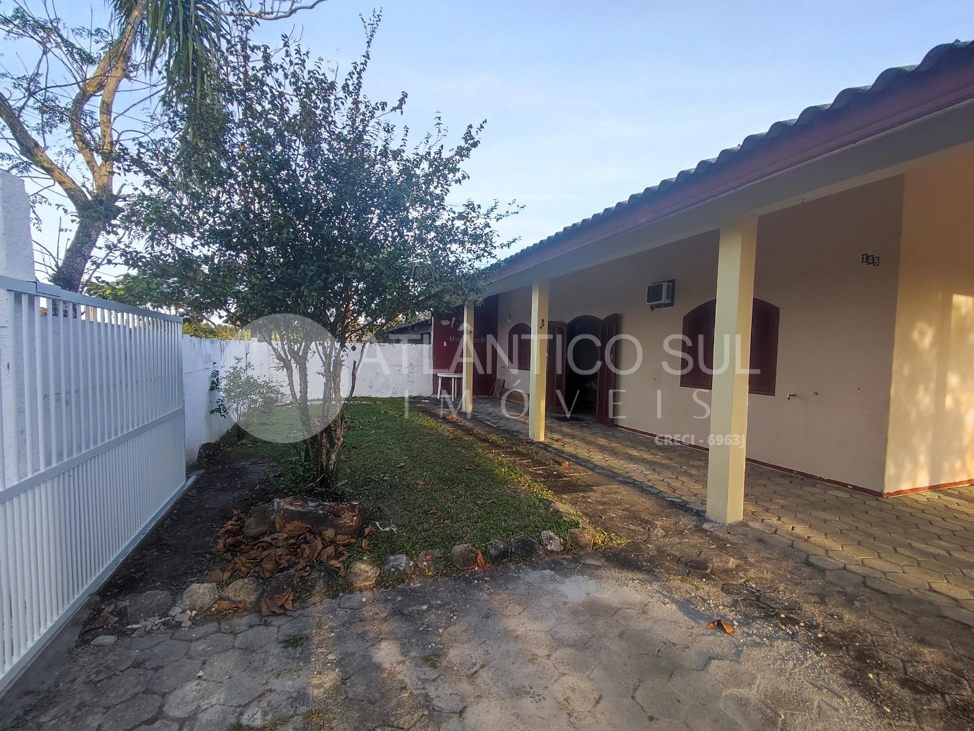 Casa à venda com piscina, Primavera, PONTAL DO PARANA - PR