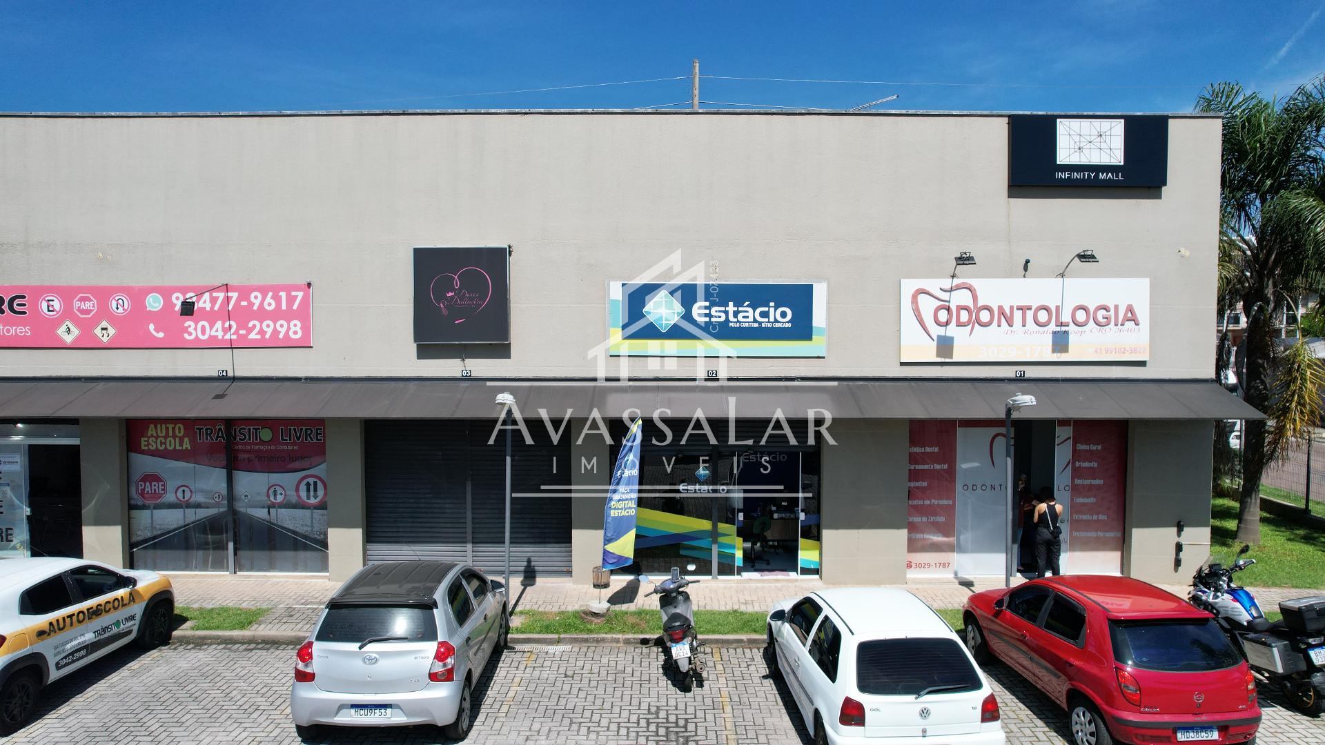 Sala comercial dispon?vel para loca??o, na rua Tijucas do Sul,...