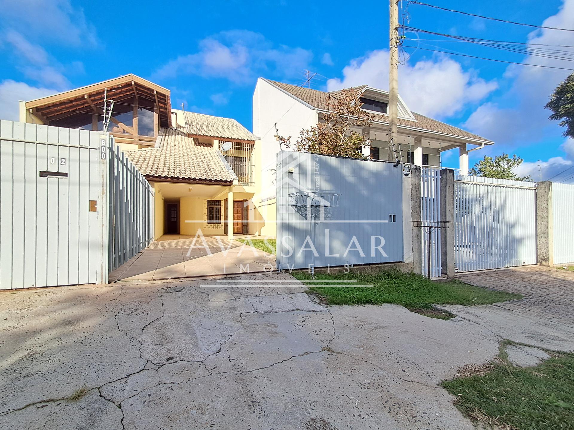 Sobrado com 3 quartos para loca??o no bairro S?o Braz, CURITIB...