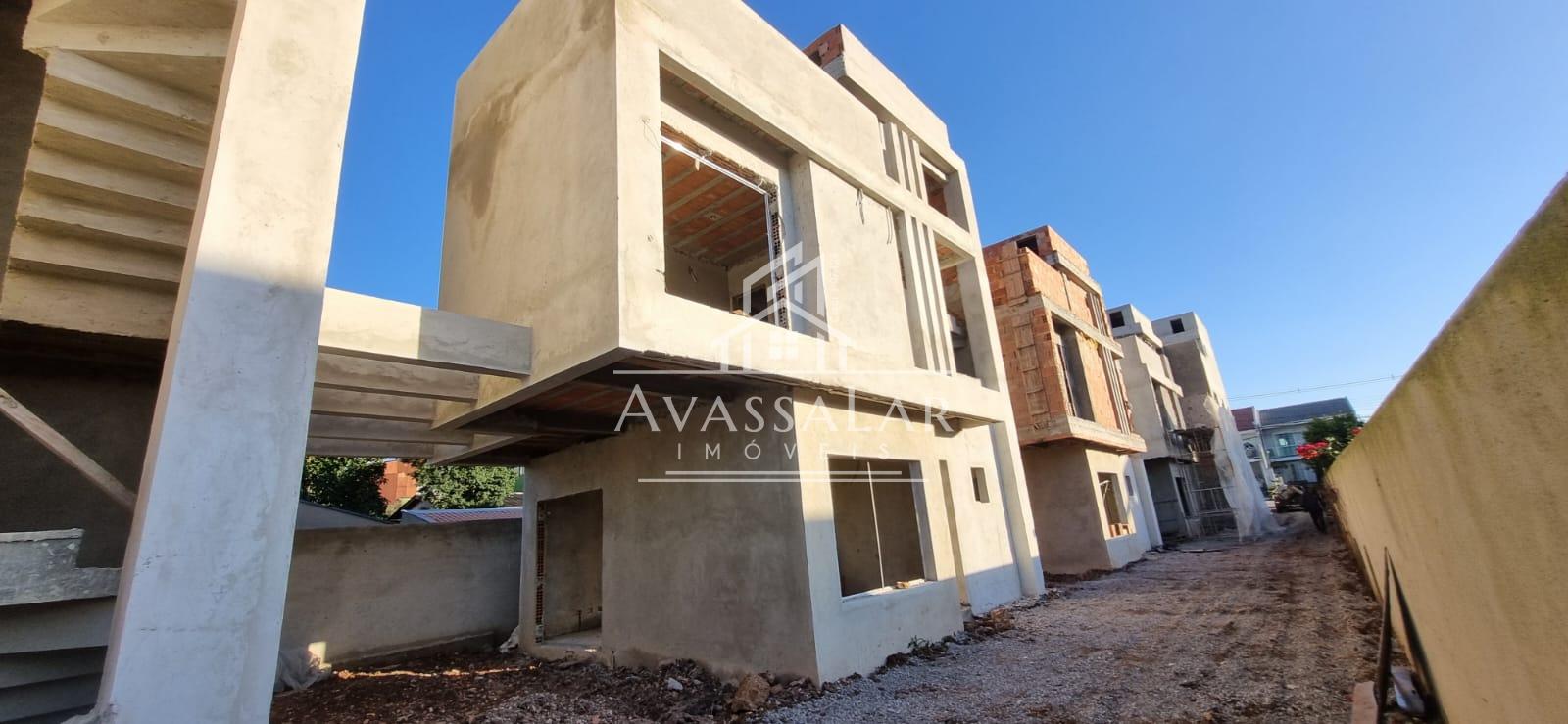 Triplex com 3 quartos, no bairro Boqueir?o, Curitiba - PR