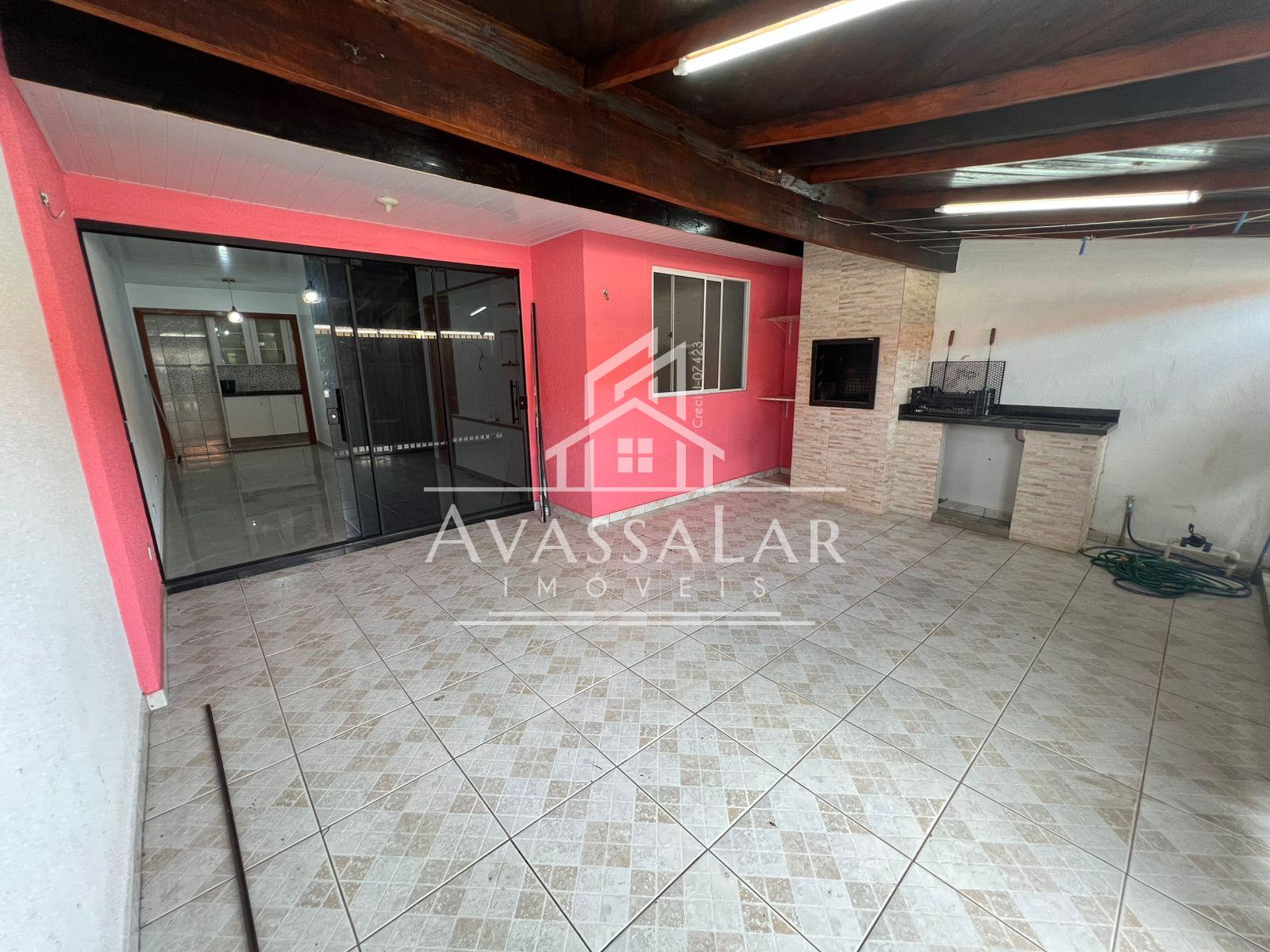 Casa com 2 dormit?rios no bairro Na??es, Fazenda Rio Grande- PR