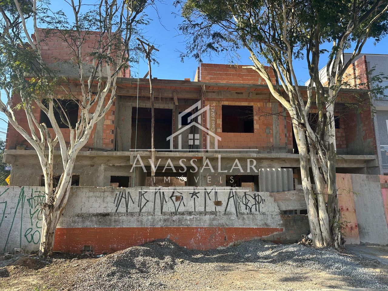 Sobrado com 3 quartos ? venda, S?tio Cercado, CURITIBA - PR