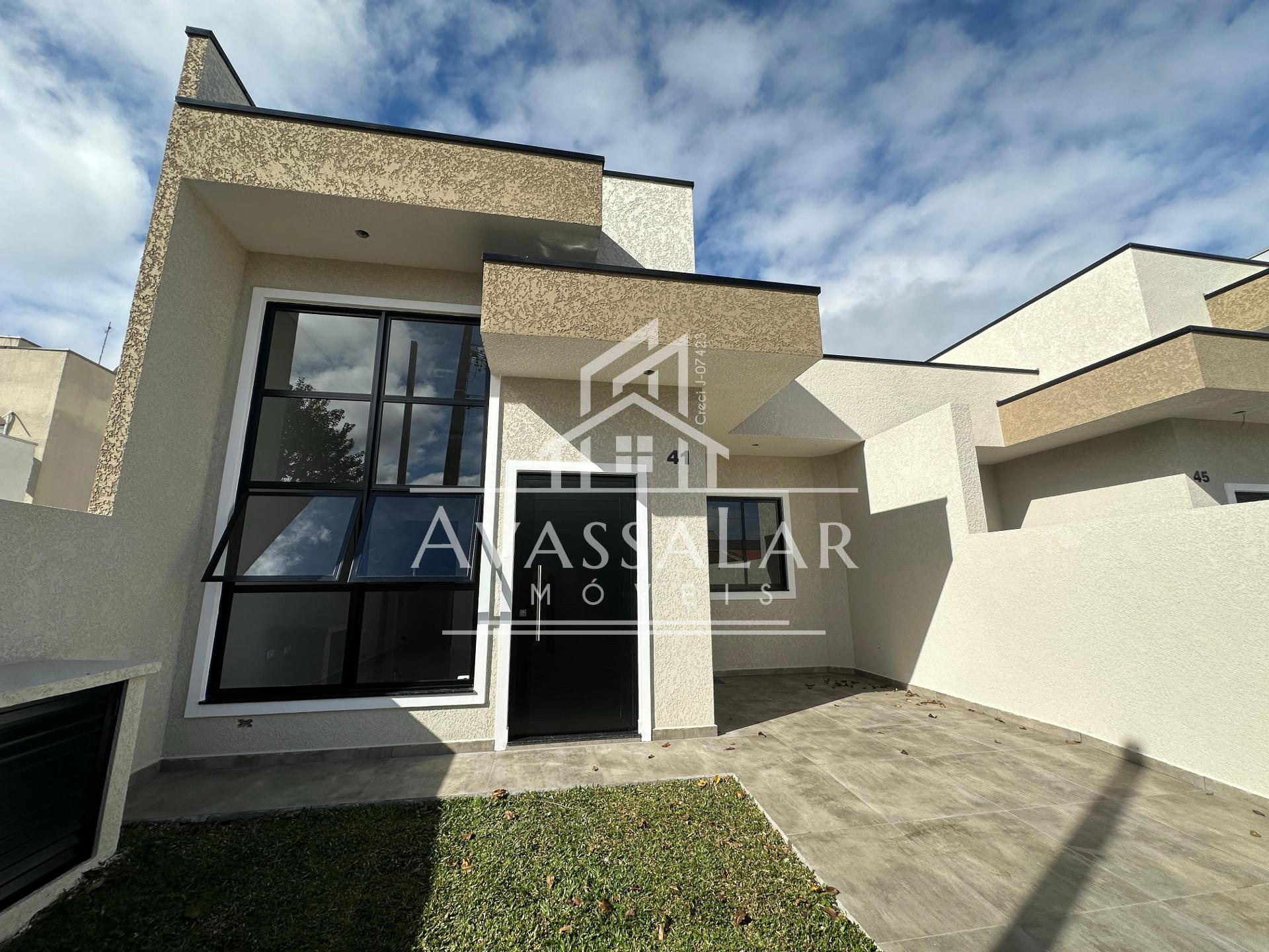 Casa com 3 dormit?rios, sendo 1 su?te ? venda, Umbar?, CURITIB...