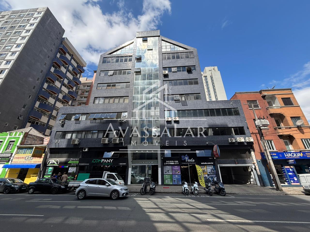 Apartamento para loca??o no bairro Rebou?as, CURITIBA - PR