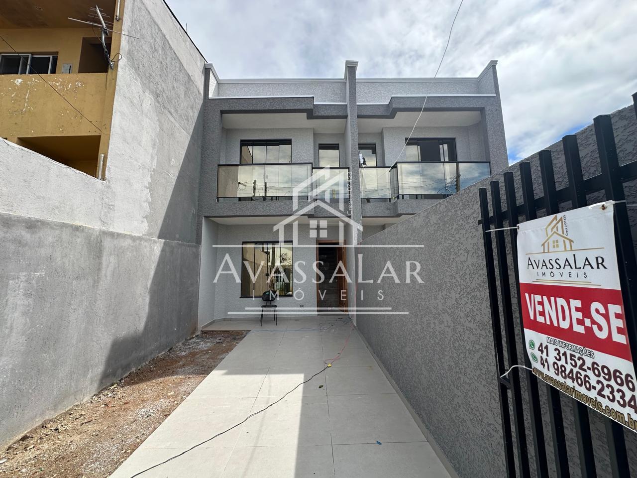 Sobrado com 3 quartos ? venda, S?tio Cercado, CURITIBA - PR