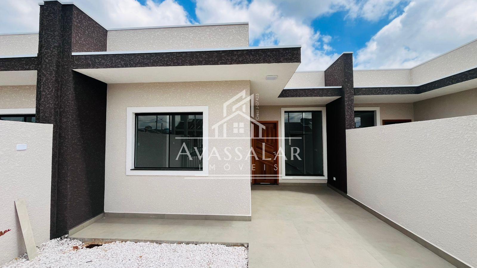 Casa com 3 dormitorios sendo 1 suite, 2 vagas de garagem - Euc...