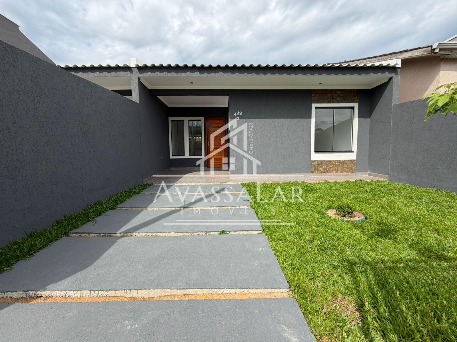 Casa em fase de acabamento no bairro Igua?u com tr?s dormit?ri...