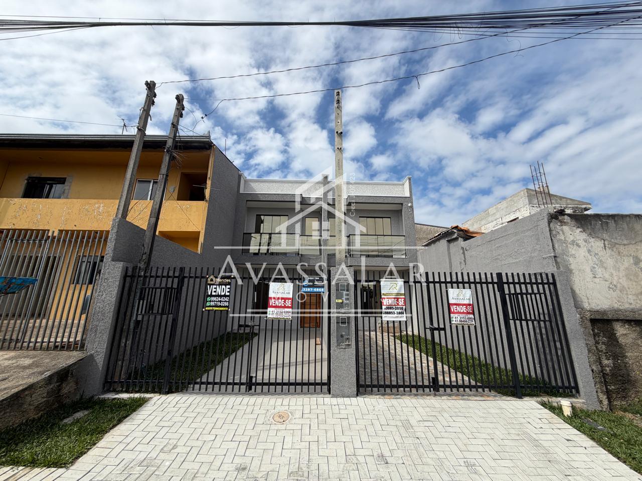 Sobrado com 3 quartos ? venda, S?tio Cercado, CURITIBA - PR