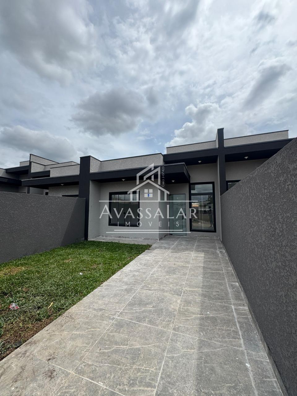 Casa com 3 dormit?rios, vaga de garagem - Bairro Na??es FRG