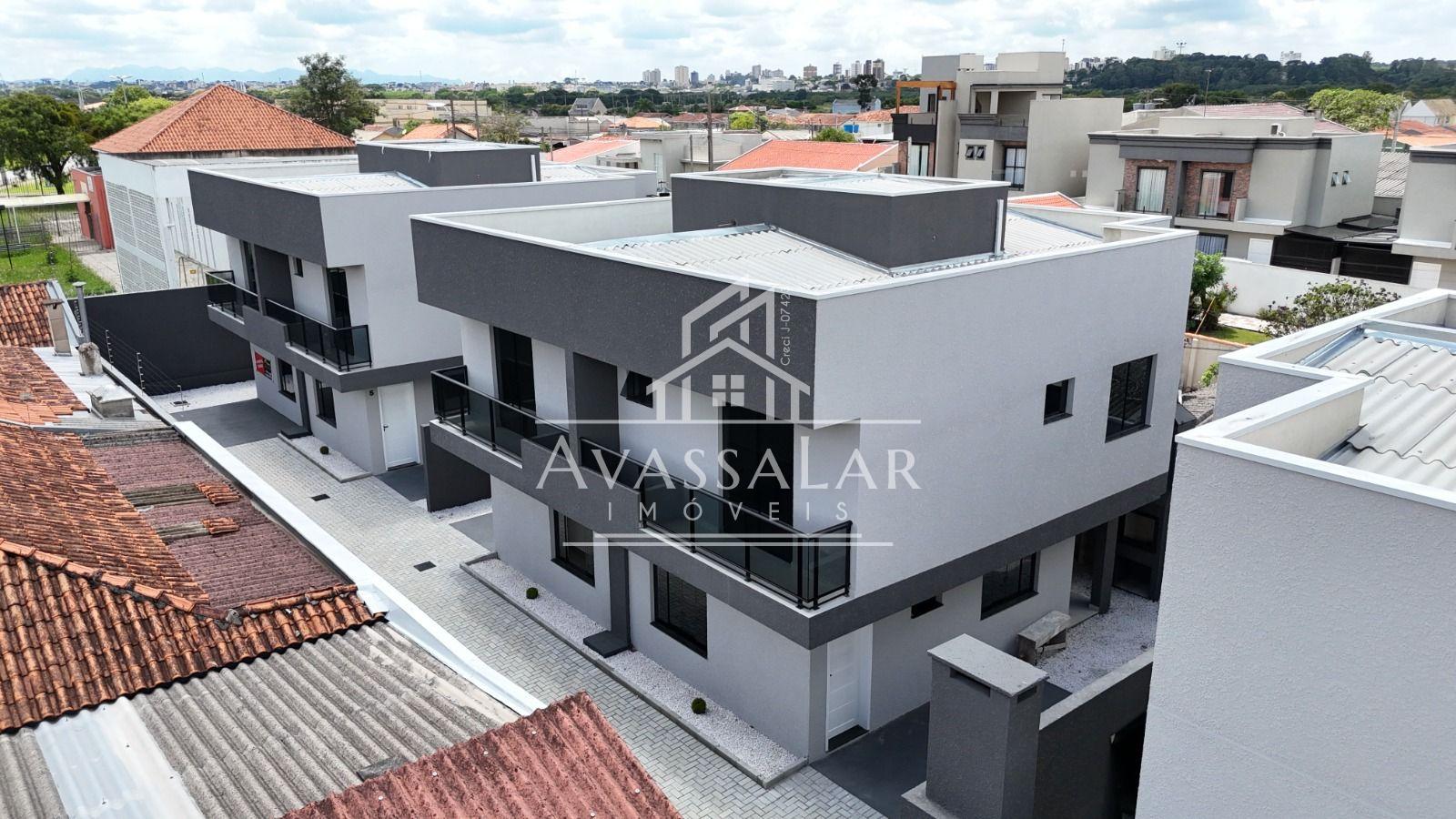 SOBRADO DENTRO DE CONDOM?NIO NO BAIRRO ALTO BOQUEIR?O COM 3 QU...