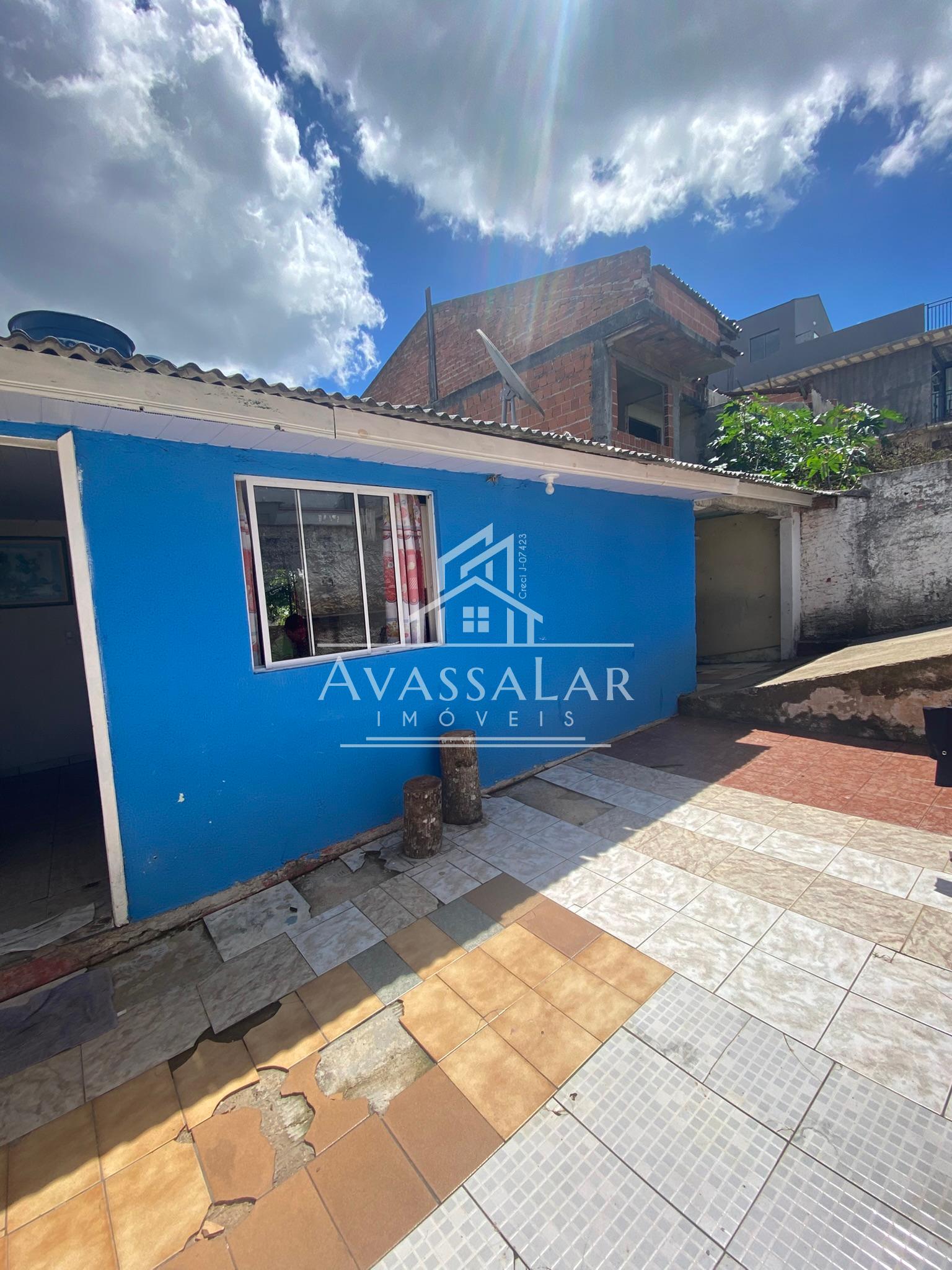 Casa com 3 Quartos e Amplo Quintal ? Venda - Bairro Igua?u, FRG