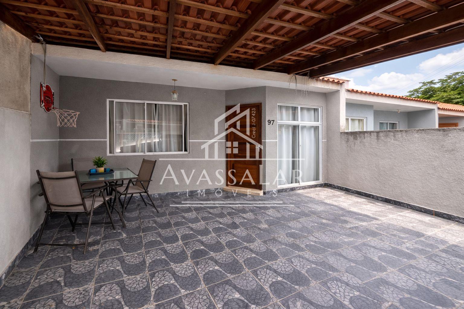 Casa com 3 Dormit?rios e 2 Vagas - Gralha Azul | Fazenda Rio G...