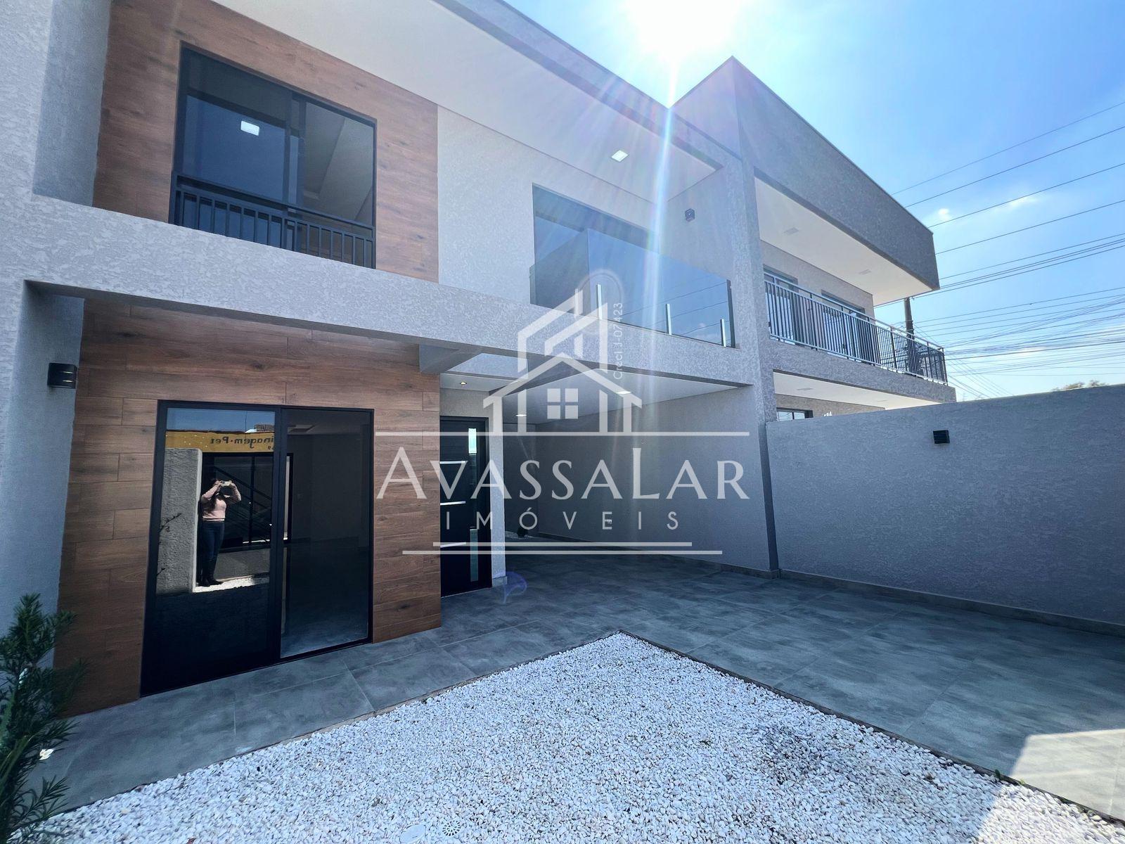 Sobrado com 3 dormit?rios ? venda no bairro Eucaliptos - Fazen...