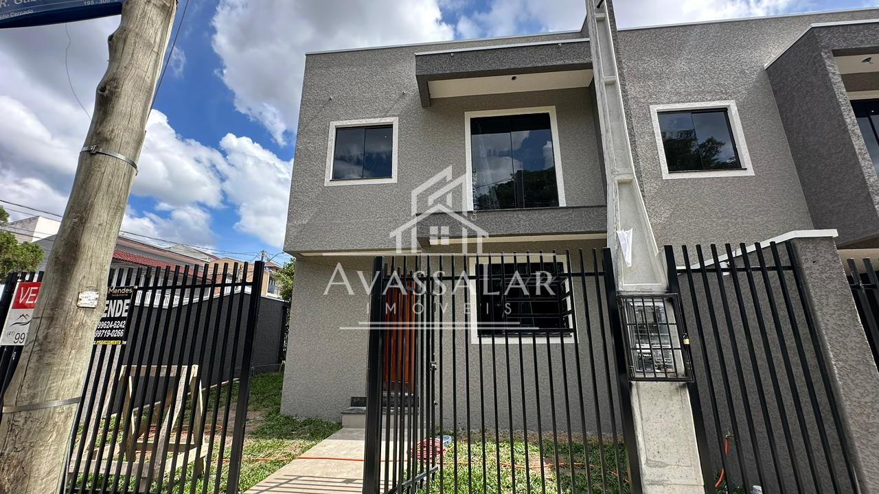 Sobrado de esquina com 3 dormit?rios - S?tio Cercado | Curitib...