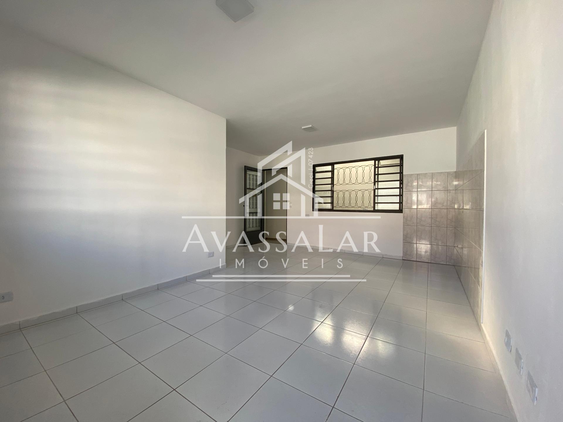 Casa com 2 dormit?rios em condom?nio para loca??o - S?tio Cerc...