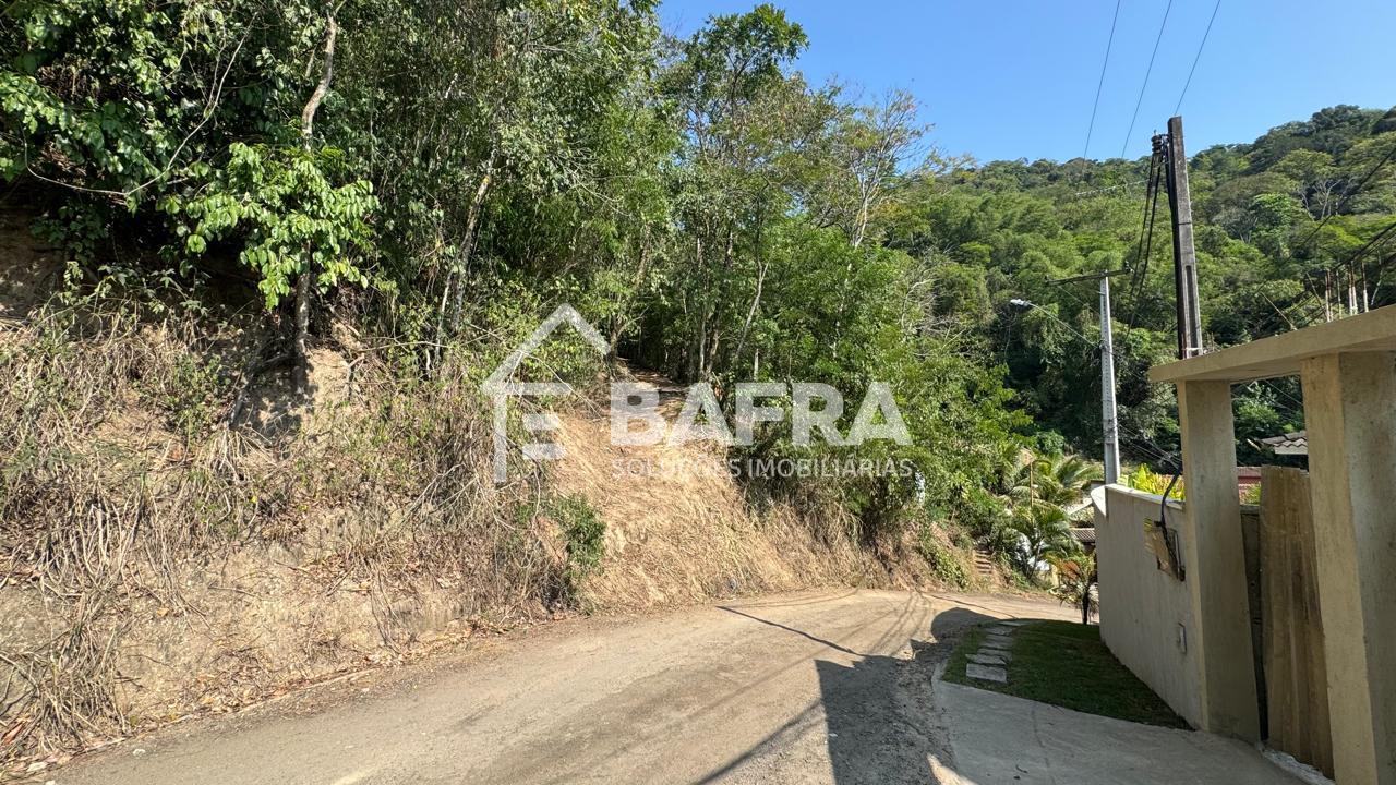 Terreno ? venda, por R 200.000.00 em Maravista, Niter?i