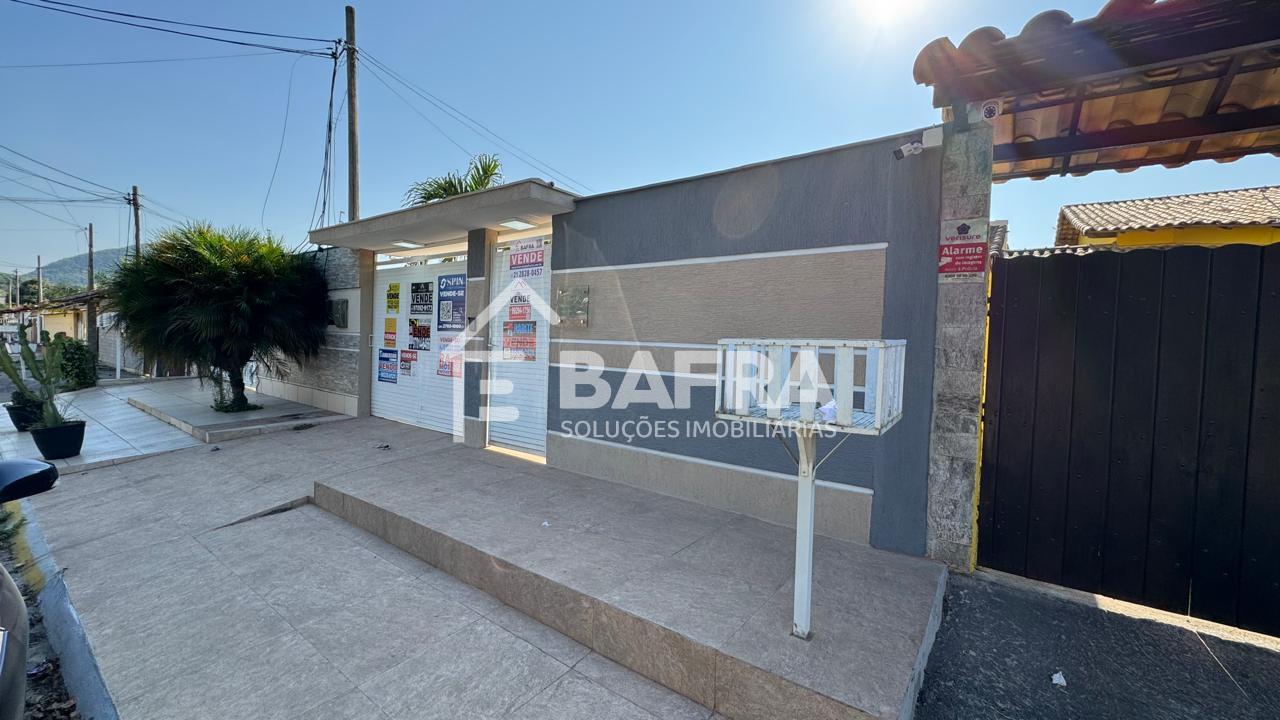 Casa ? Venda, por R 660.000,00 com 3 quartos, sendo 1 su?te co...