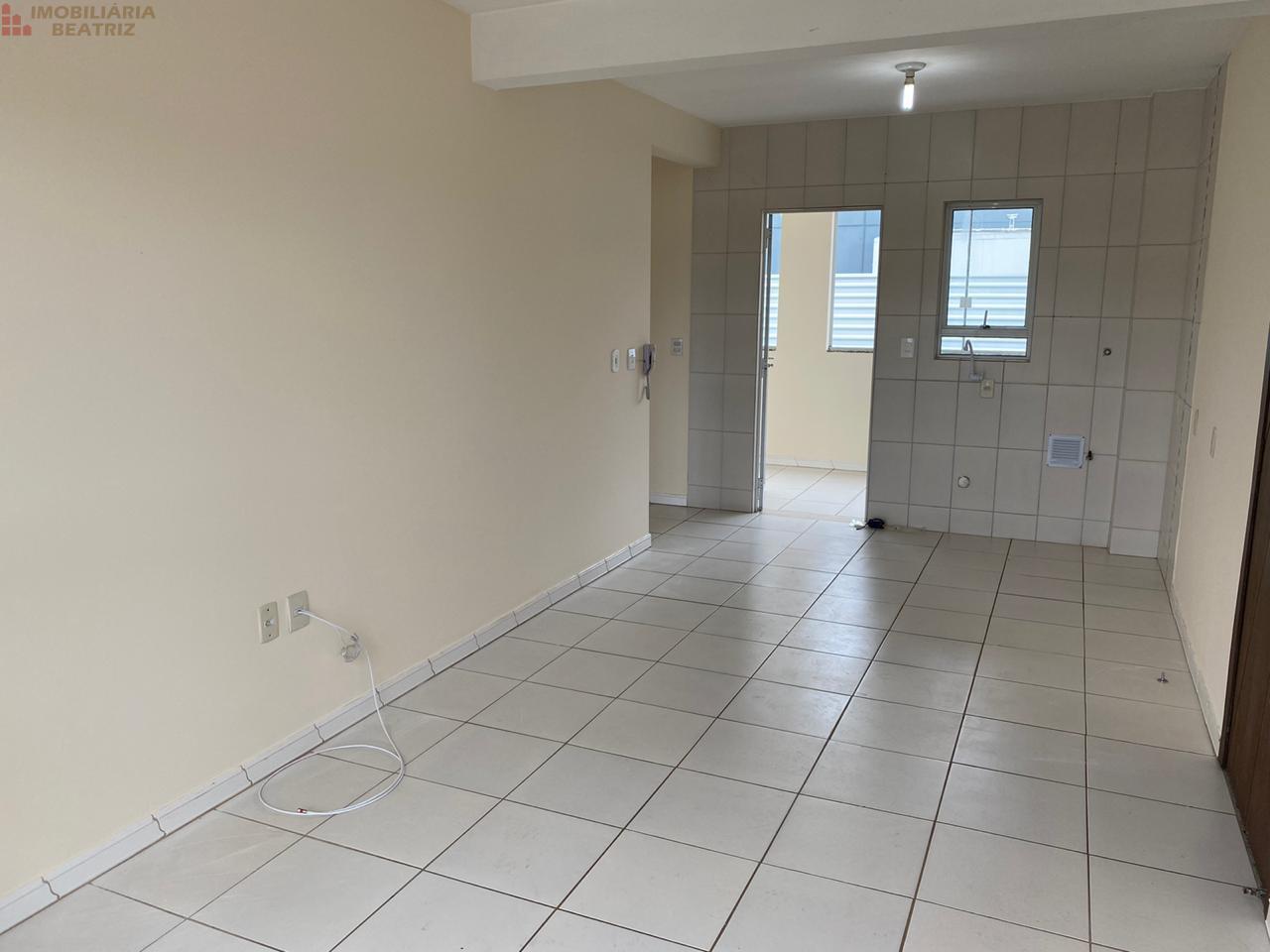 Apartamento com 2 dormitórios para locação, BALNEARIO PICARRAS...