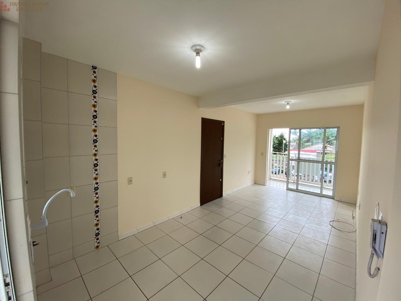 Apartamento com 2 dormitórios para locação, BALNEARIO PICARRAS...