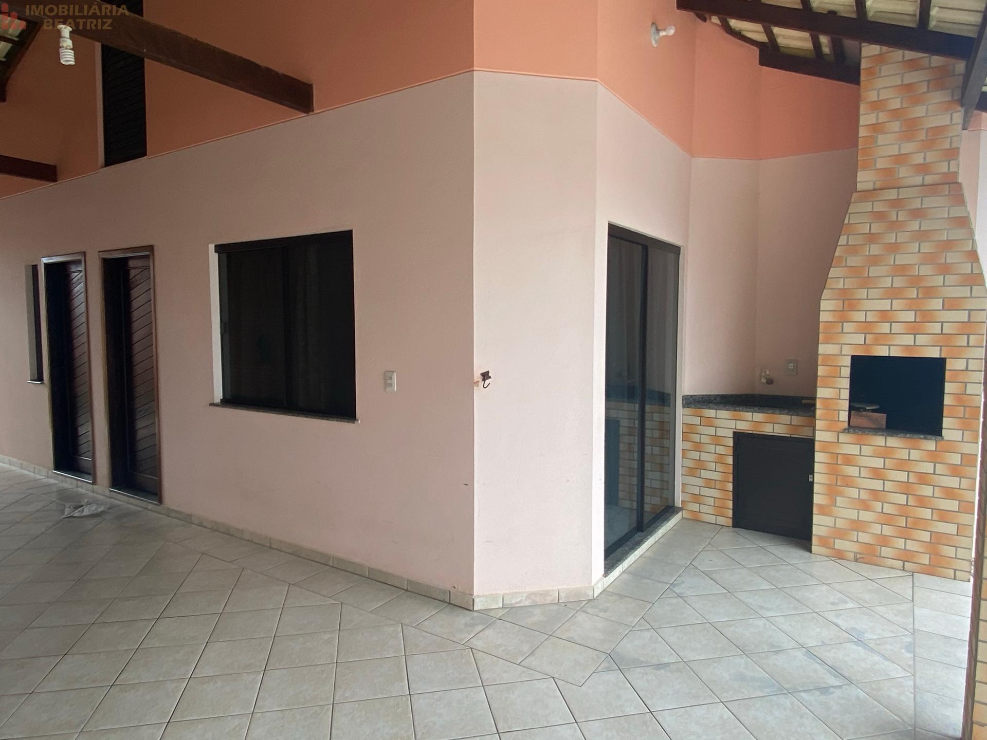 Casas com 03 quartos para locação, CENTRO, PENHA - SC