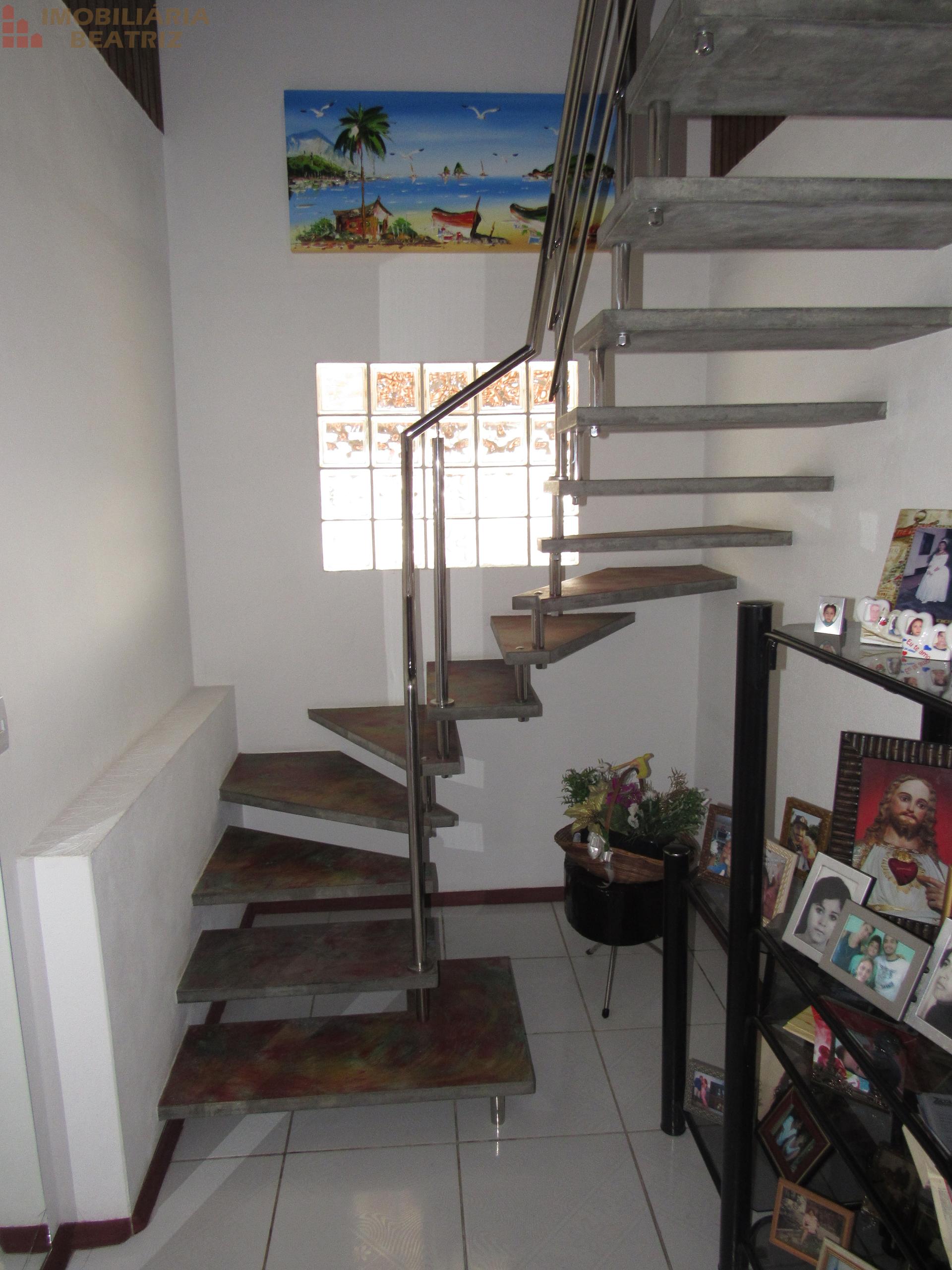 Acesso para piso superior