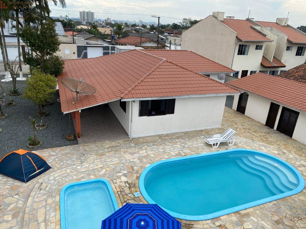 Piscinas