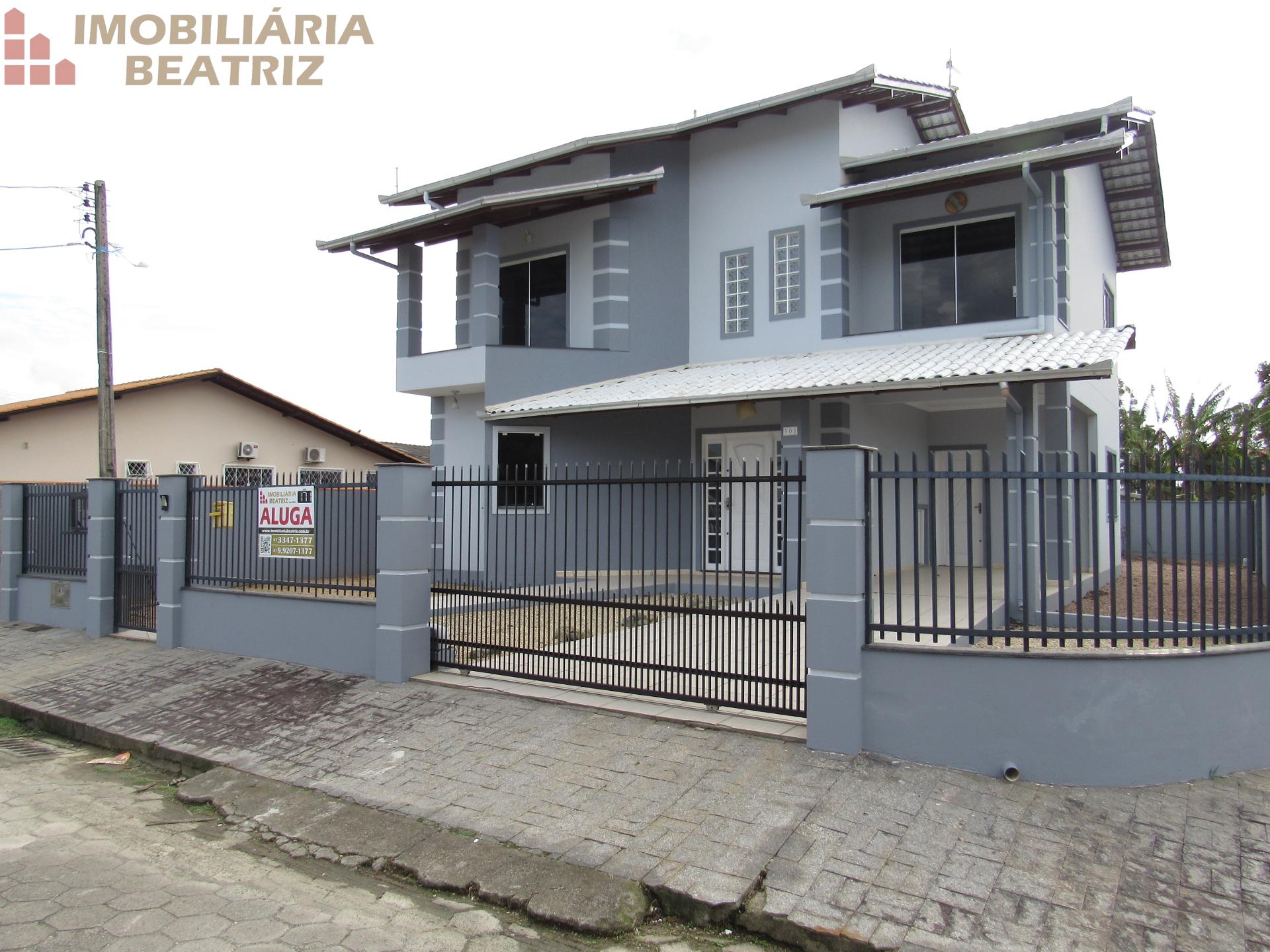 SOBRADO NO BAIRRO CENTRO EM PENHA SC