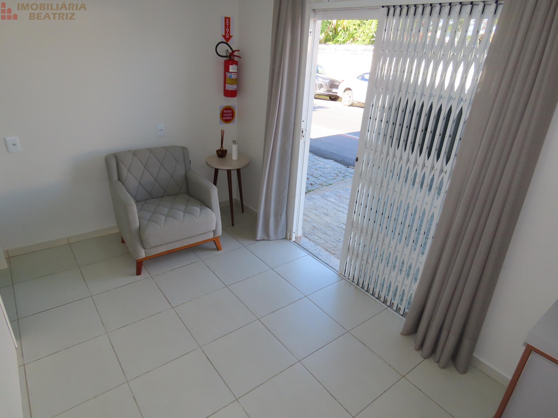 SALA COMERCIAL PARA LOCAÇÃO NO CENTRO DE PENHA SC.