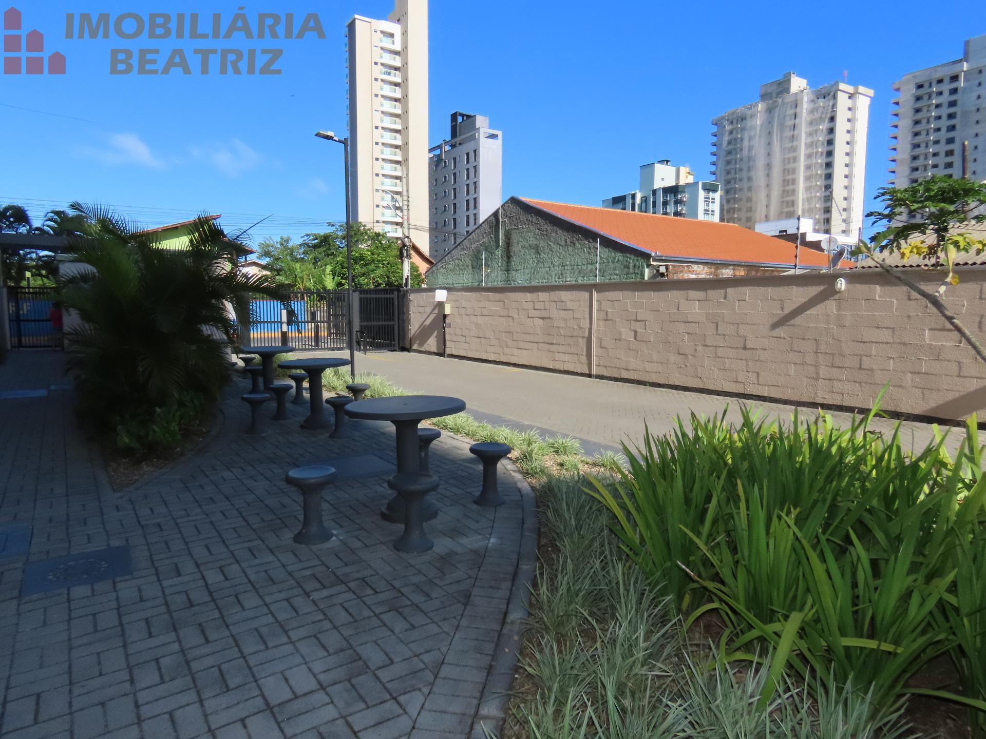 APARTAMENTO PARA LOCAÇÃO EM BALNEÁRIO PIÇARRAS.