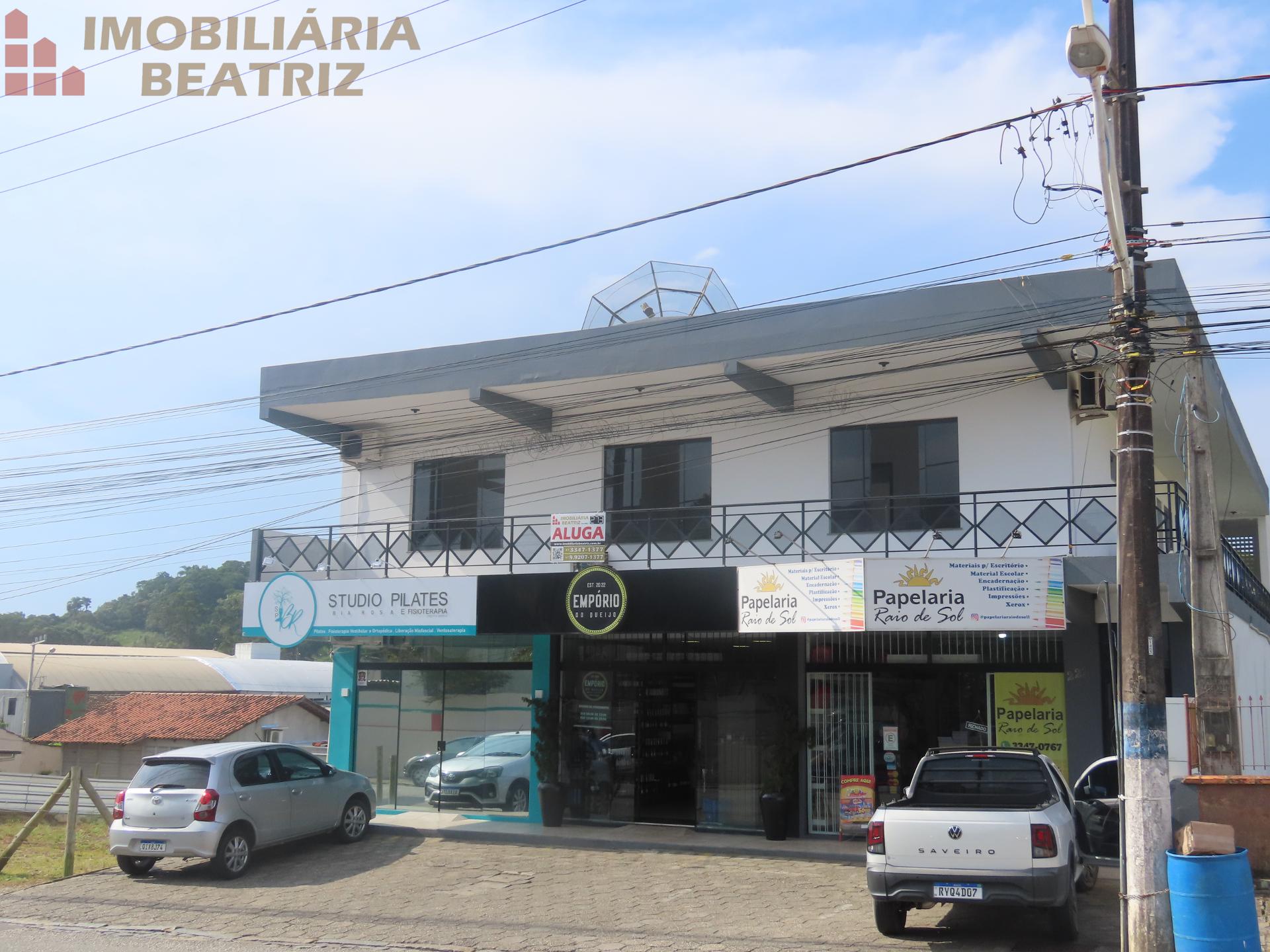 Apartamento com 3 dormitrios para locao, CENTRO, PENHA - SC
