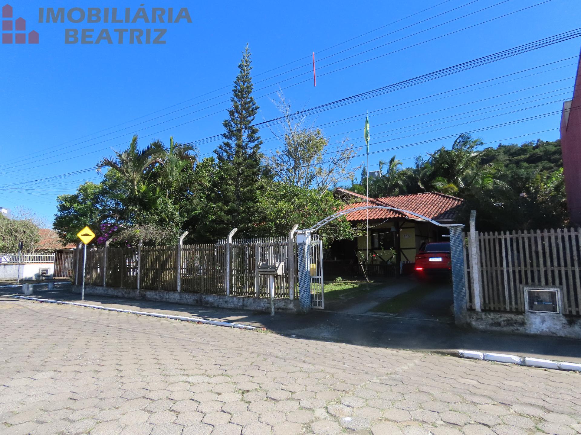 CASA À VENDA, CENTRO, PENHA - SC