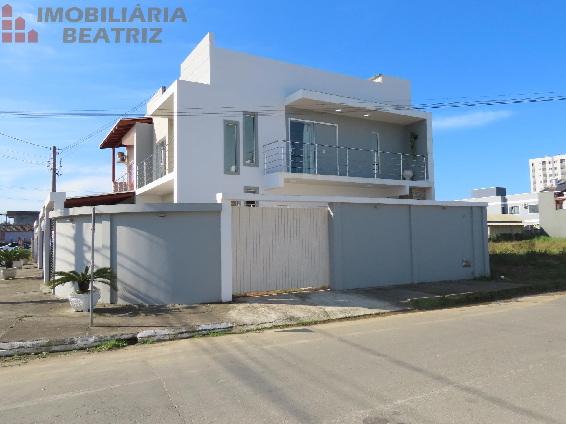 SOBRADO A VENDA NO CENTRO DE PENHA - SC