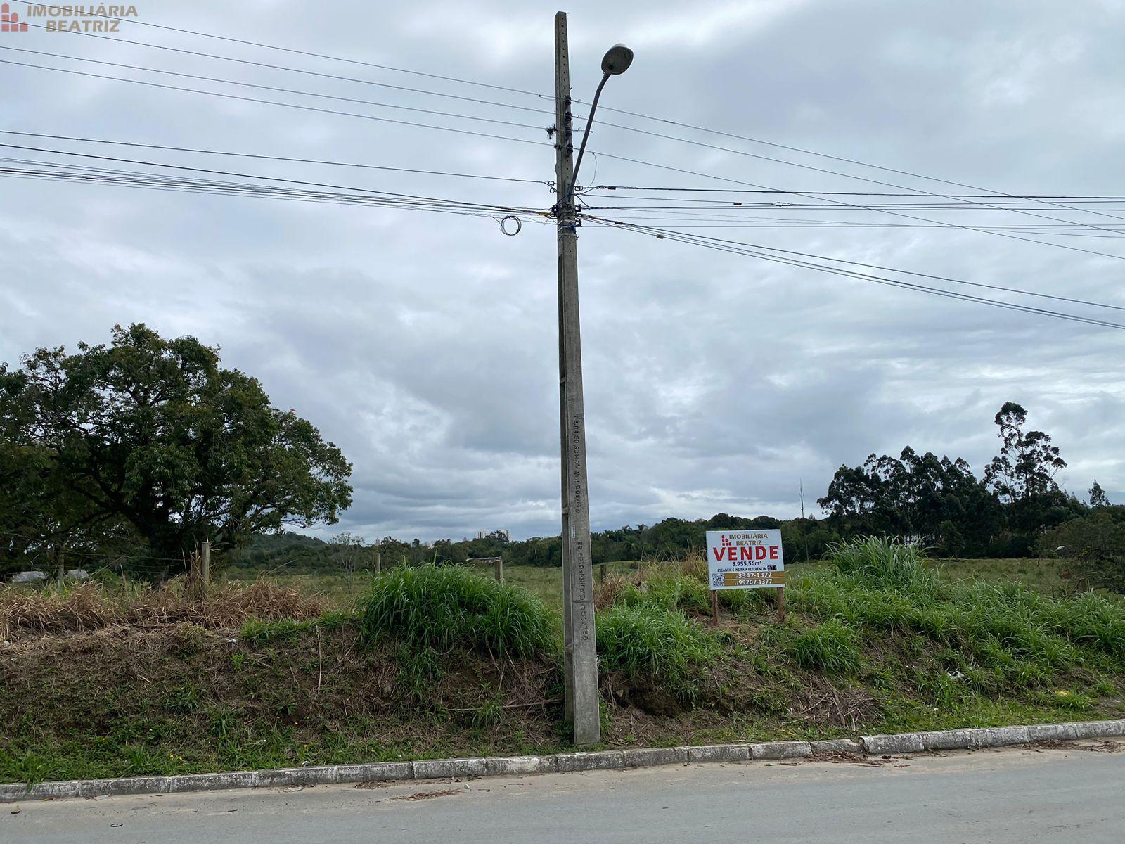 ÁREA A VENDA EM PENHA - SC.