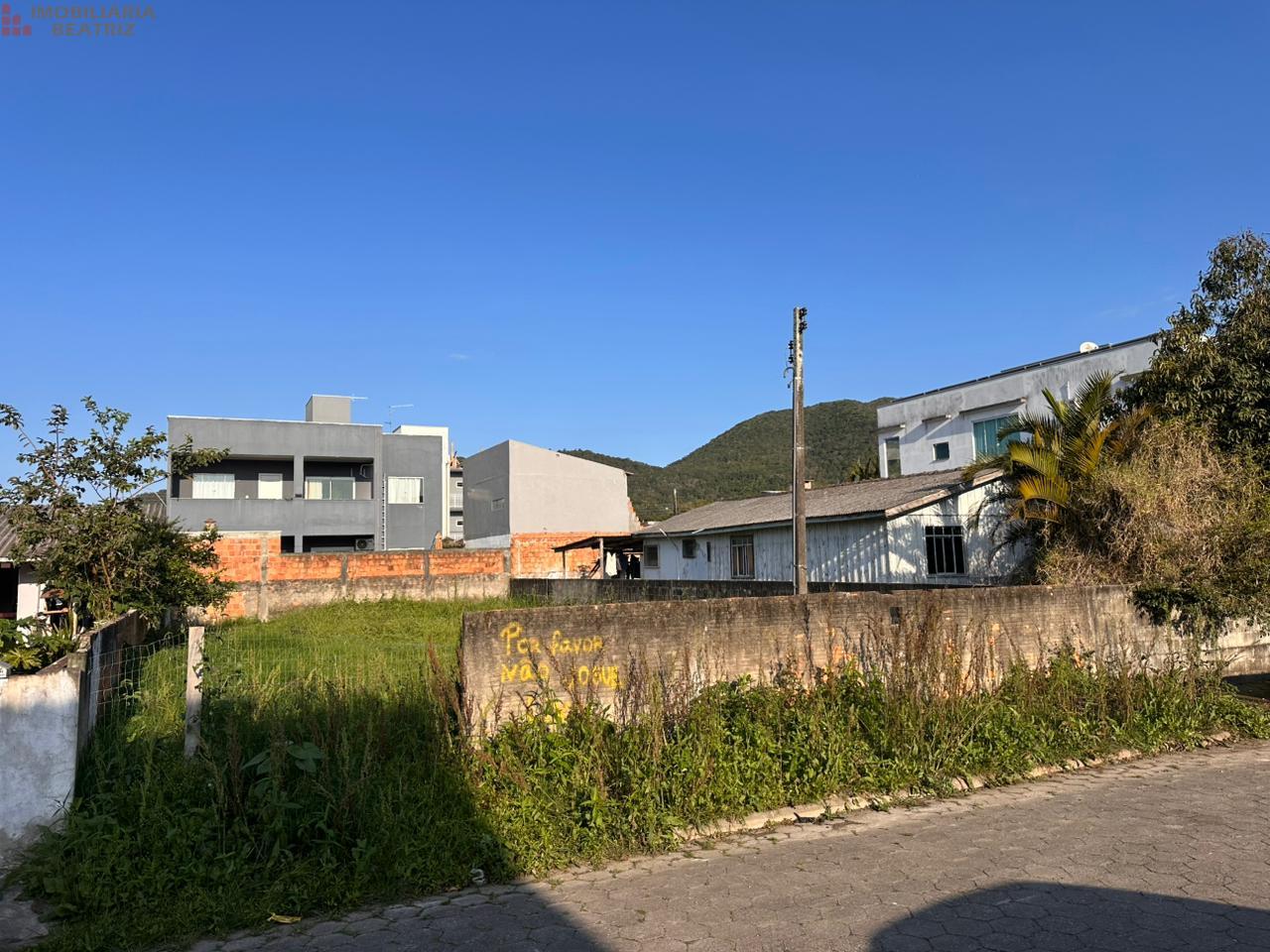 TERRENO À VENDA NO BAIRRO ARMAÇÃO - PENHA SC
