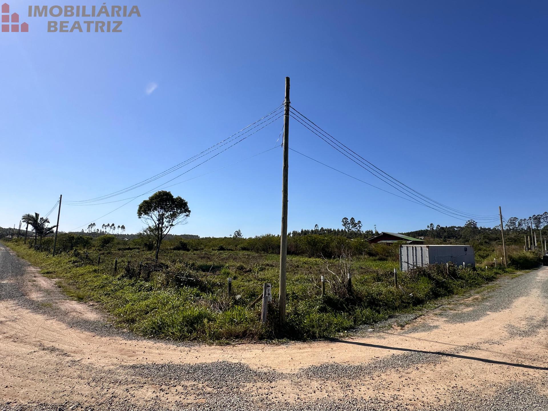 TERRENO À VENDA NO BAIRRO MEDEIRINHOS  - BALNEARIO PIÇARRAS