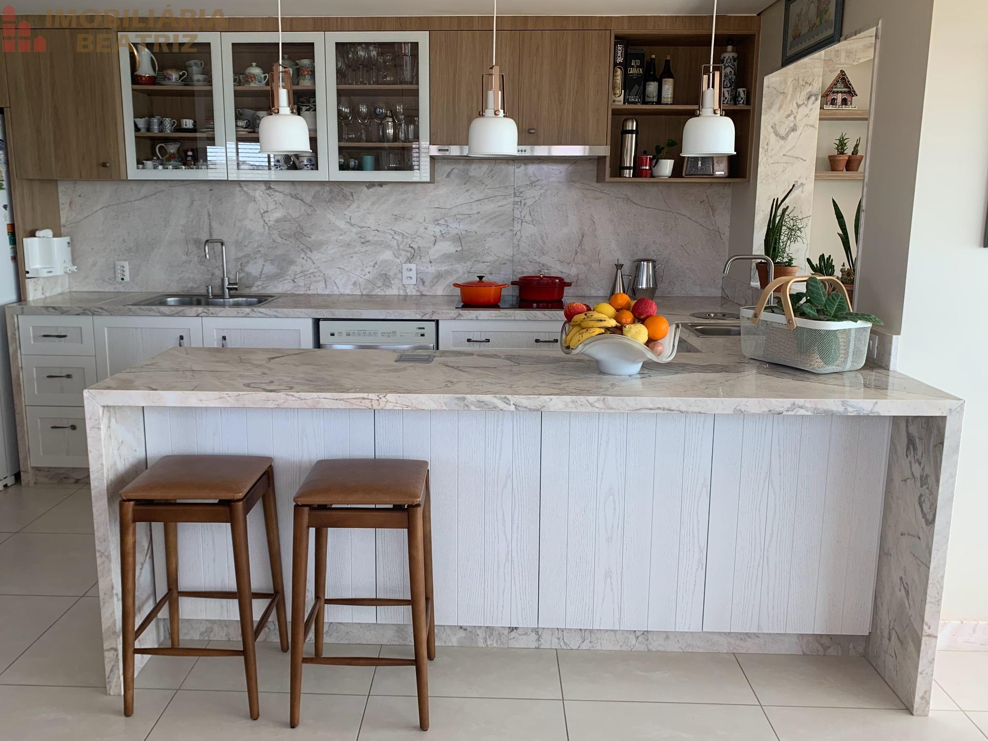 APARTAMENTO Á VENDA, CENTRO, PENHA - SC