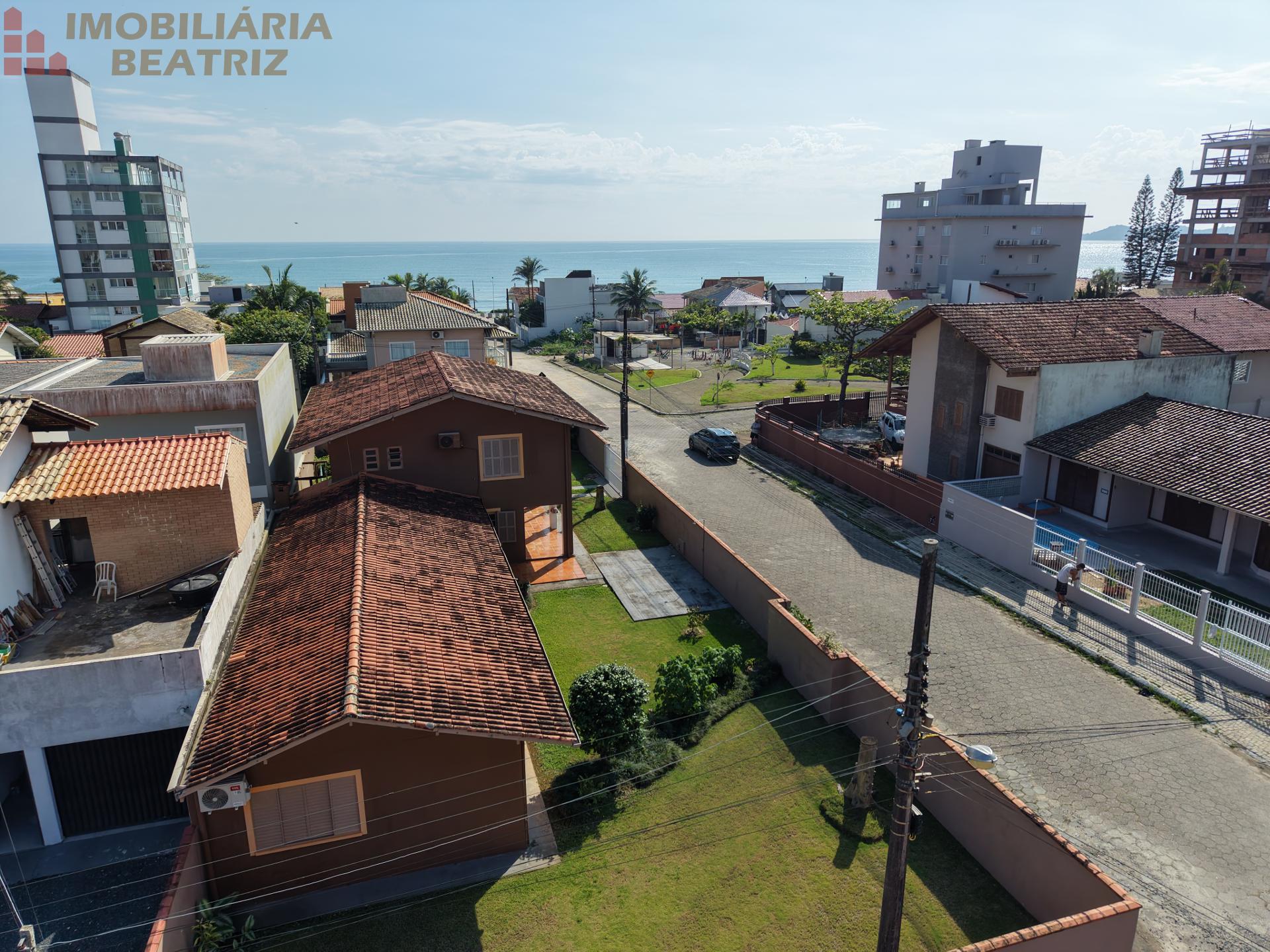SOBRADO  PARA VENDA NO CENTRO DE PENHA - SC