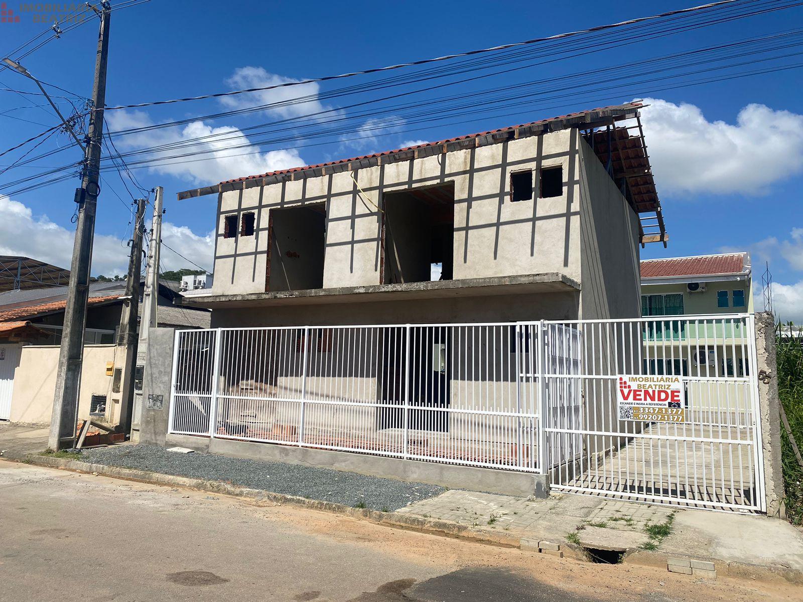 TERRENO CONTENDO DOIS SOBRADOS Á VENDA, NO BAIRRO NOSSA SENHOR...