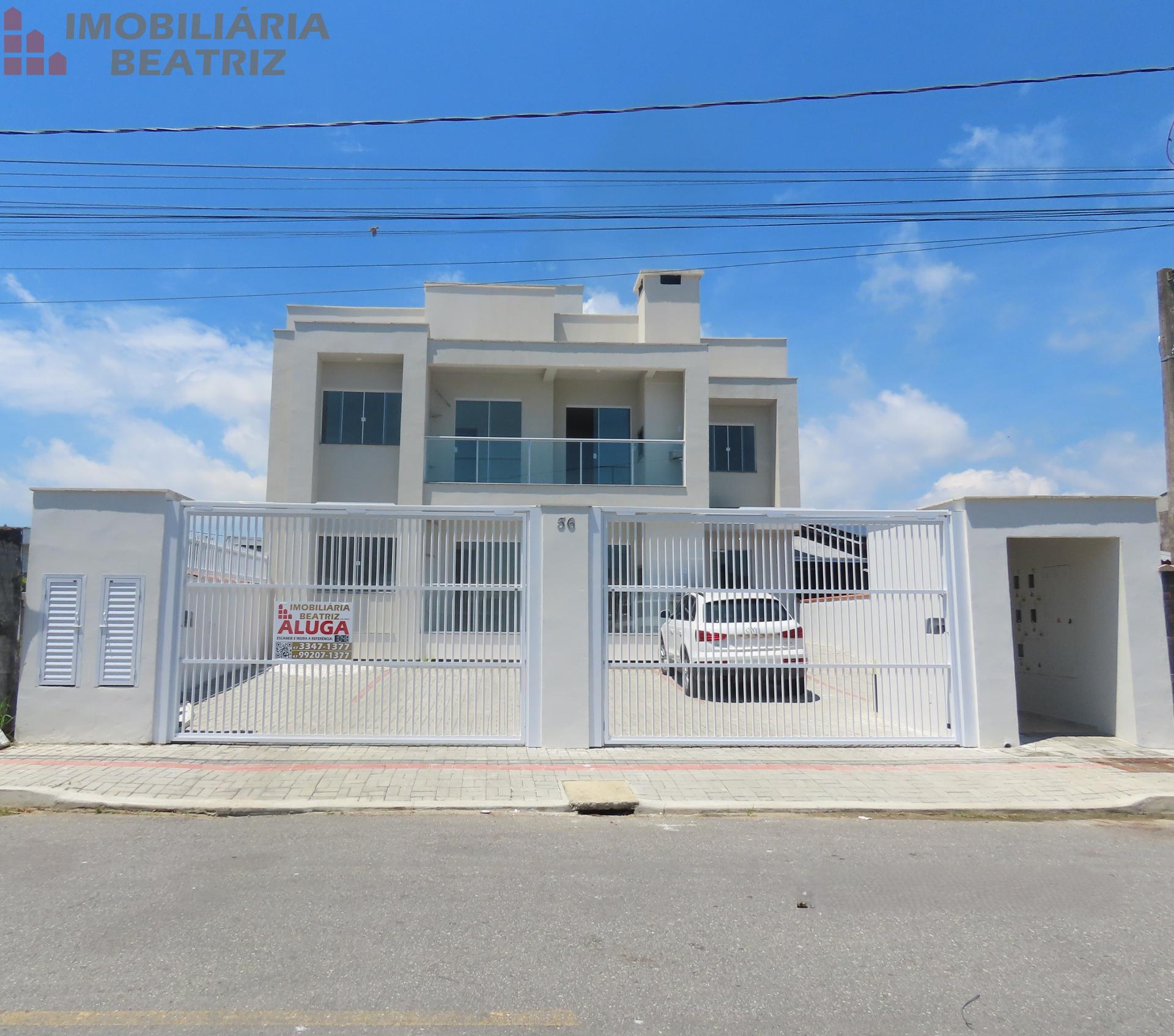 APARTAMENTOS DE 02 QUARTOS PARA LOCAÇÃO NO CENTRO DE PENHA - SC.